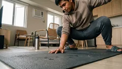 The realistic 4-minute home workout you can do after work (no belly fat promises, just consistency)