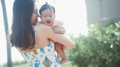 Filipina women celebrate Demi-Leigh Tebow’s joyful new chapter of motherhood